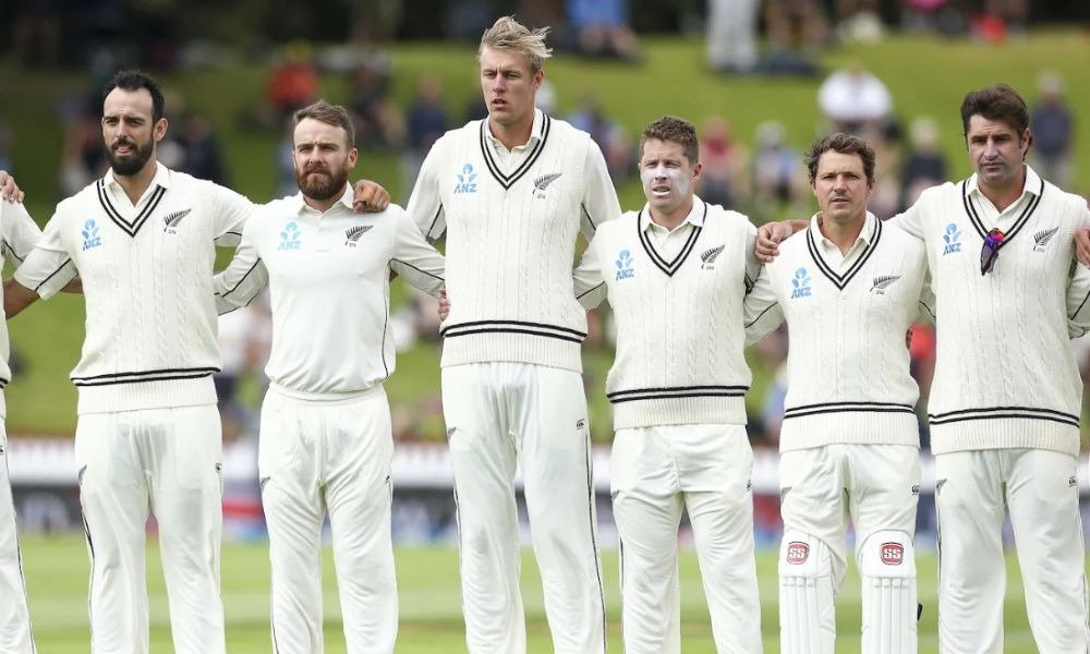 Kyle Jamieson standing with New Zealand teammates during a Test match ceremony