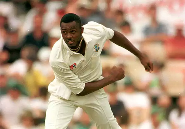 Courtney Walsh