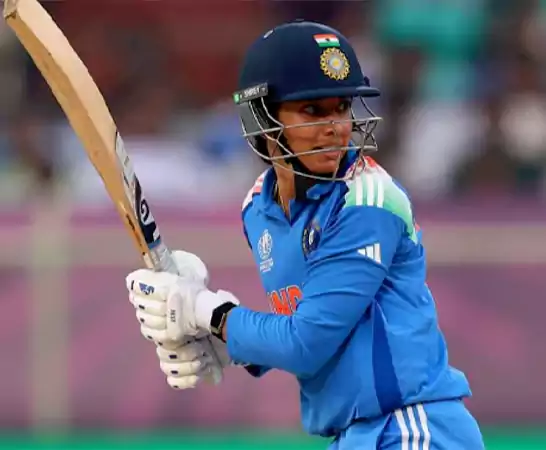 Smriti Mandhana broke Belinda Clarks record
