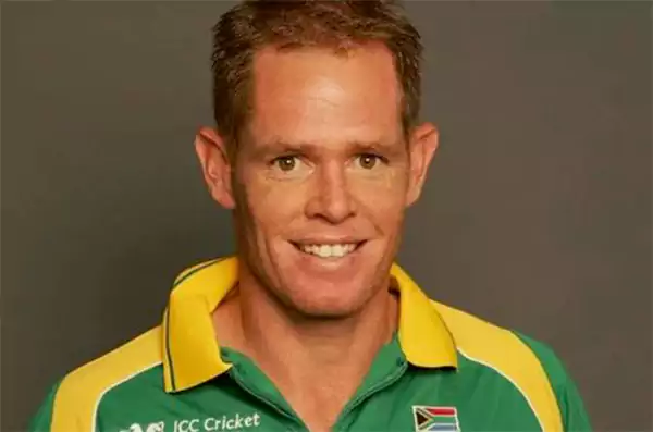 Shaun Pollock South African all rounder and fast bowler with 829 international wickets