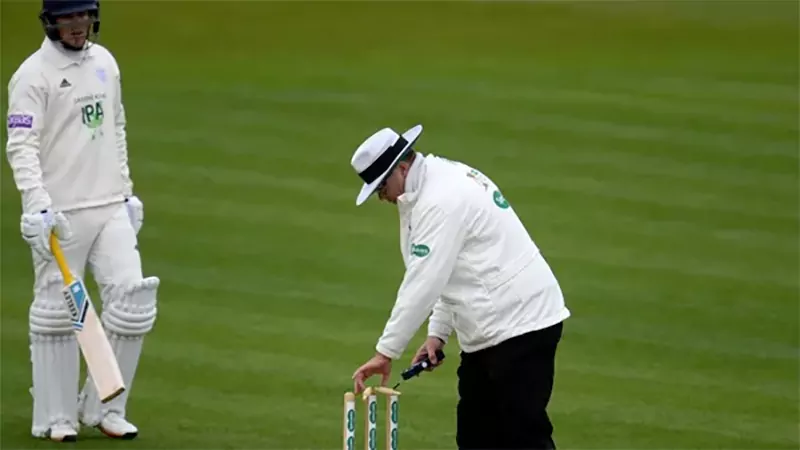 d-Lunch Break Time in Test Cricket